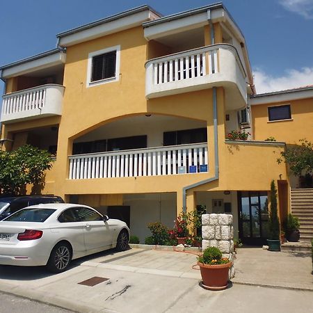 Apartments Jadranka Povile Novi Vinodolski Rom bilde