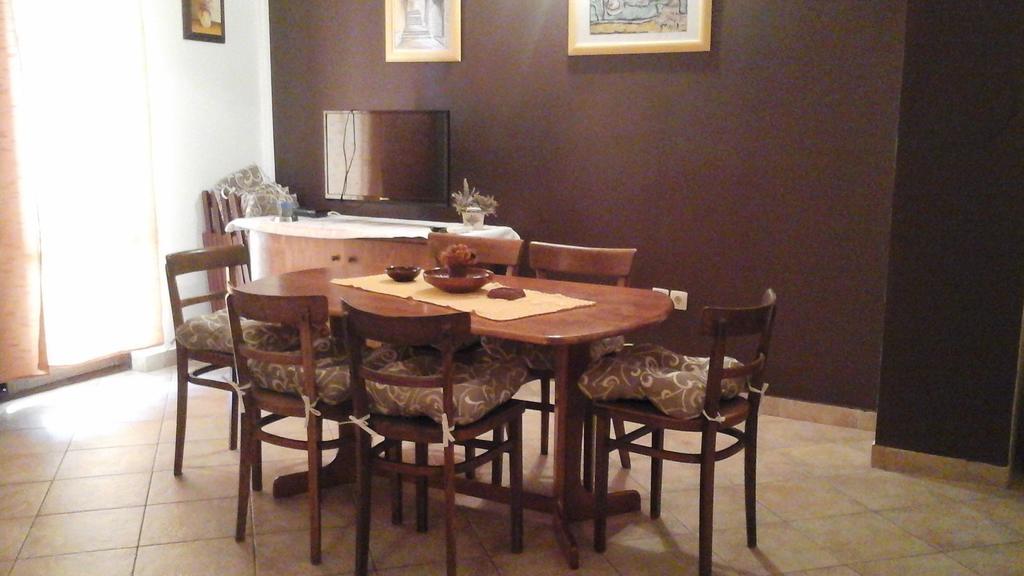 Apartments Jadranka Povile Novi Vinodolski Rom bilde