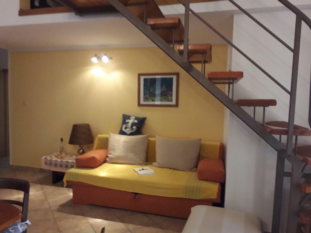 Apartments Jadranka Povile Novi Vinodolski Eksteriør bilde